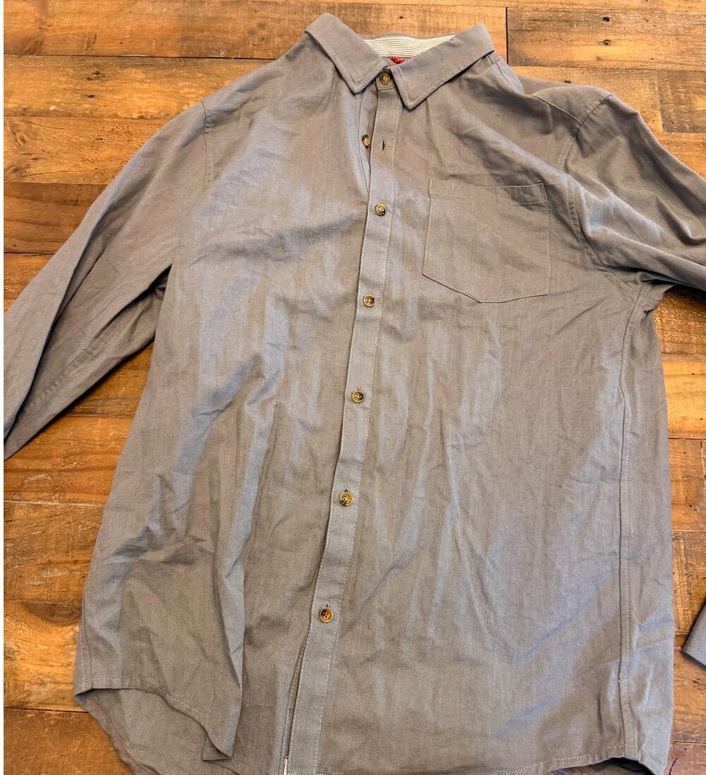 Iron & Resin - Grey Large Shirt